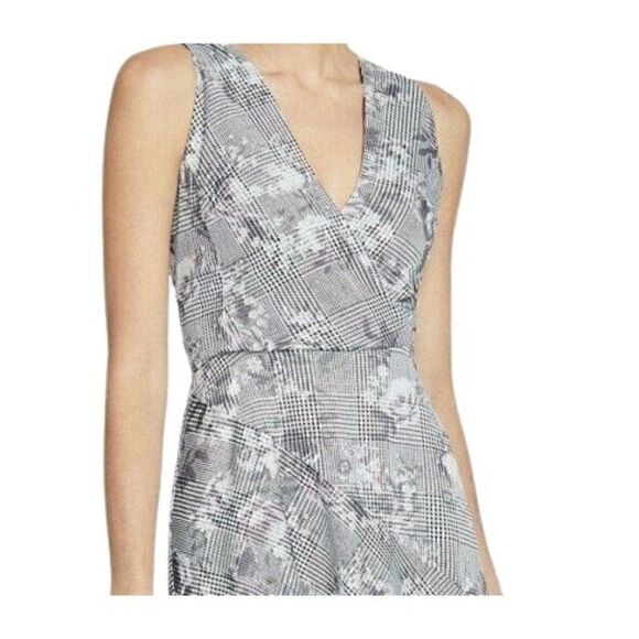 Rachel Roy Black/White/Grey Surplice V-Neck Dress - Picture 3 of 5